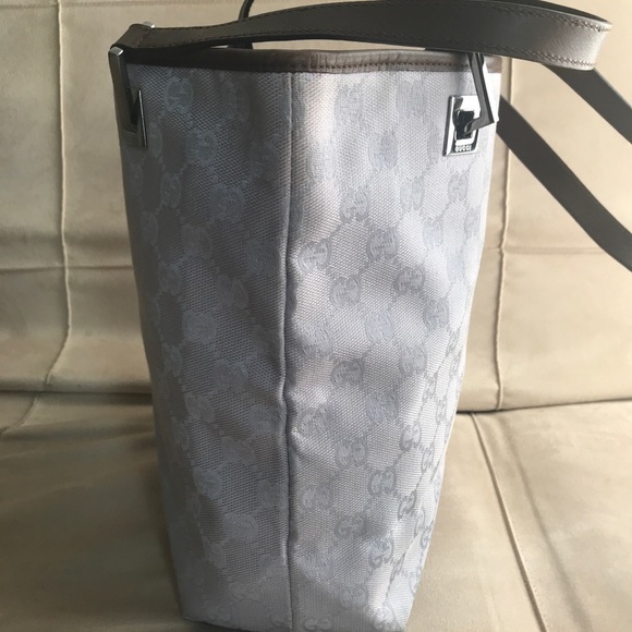 Purp/Brwn GG Jacquard small bucket tote for sale! - Picture 3 of 8